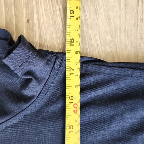 Lululemon Classic-Fit Cotton-Blend T-Shirt - Picture 5 of 10